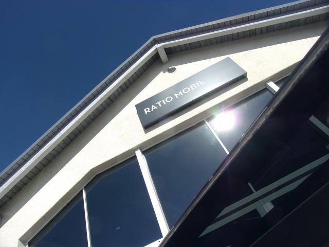 Cupra LEON SPORTSTOURER 2.0 TDI DSG PANORAMADACH DAB+ Bildbeschreibung: Cupra LEON SPORTSTOURER 2.0 TDI DSG PANORAMADACH DAB+