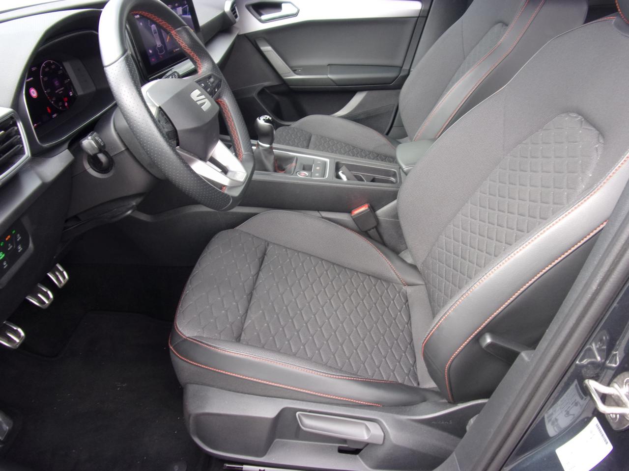 Seat LEON SPORTSTOURER FR PLUS 1.5 TSI ACT STANDH. Bildbeschreibung: Seat LEON SPORTSTOURER FR PLUS 1.5 TSI ACT STANDH.
