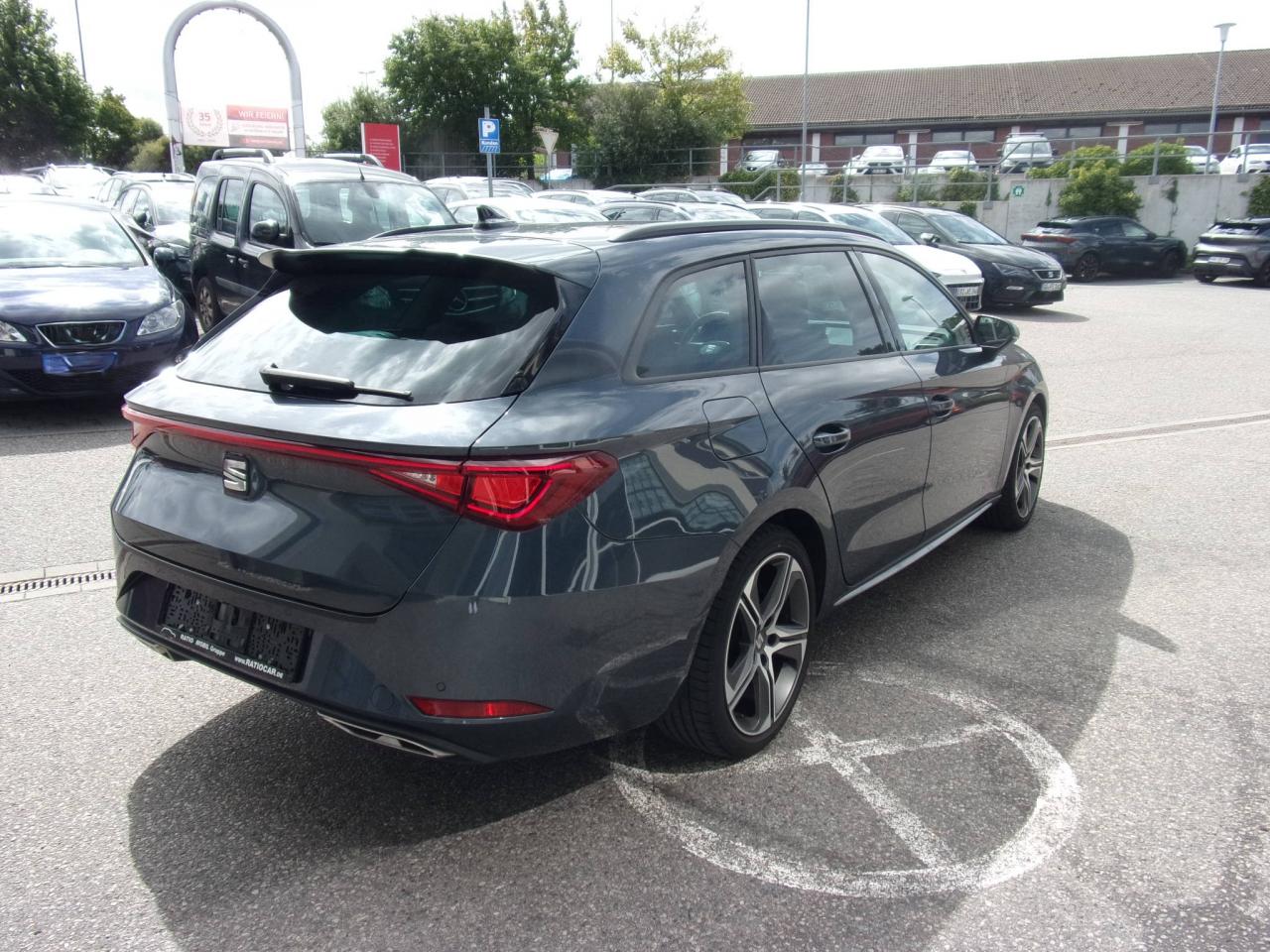 Seat LEON SPORTSTOURER FR PLUS 1.5 TSI ACT STANDH. Bildbeschreibung: Seat LEON SPORTSTOURER FR PLUS 1.5 TSI ACT STANDH.