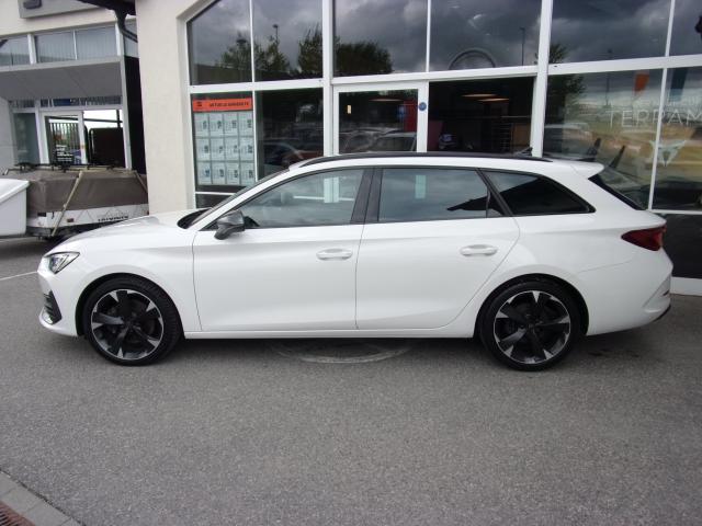 Cupra LEON SPORTSTOURER 2.0 TSI DSG AUTOMATIK DAB+ USB NAVI Bildbeschreibung: Cupra LEON SPORTSTOURER 2.0 TSI DSG AUTOMATIK DAB+ USB NAVI