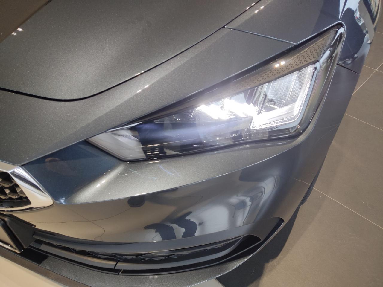Seat LEON STYLE EDITION 1.5 ETSI DSG NAVI SITZH. EPH Bildbeschreibung: Seat LEON STYLE EDITION 1.5 ETSI DSG NAVI SITZH. EPH
