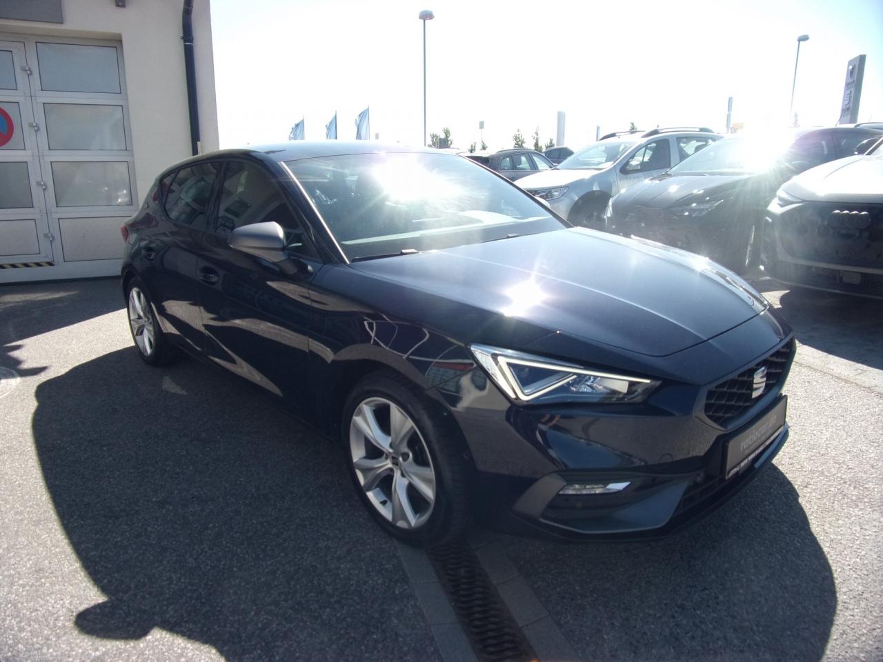 Seat LEON FR 2.0 TSI DSG STANDHEIZ. DAB+ PARKLENKASS. Bildbeschreibung: Seat LEON FR 2.0 TSI DSG STANDHEIZ. DAB+ PARKLENKASS.