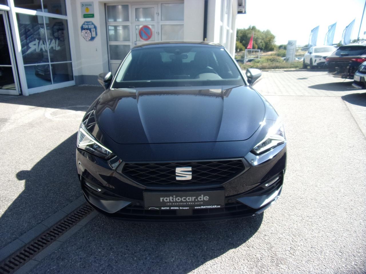 Seat LEON FR 2.0 TSI DSG STANDHEIZ. DAB+ PARKLENKASS. Bildbeschreibung: Seat LEON FR 2.0 TSI DSG STANDHEIZ. DAB+ PARKLENKASS.