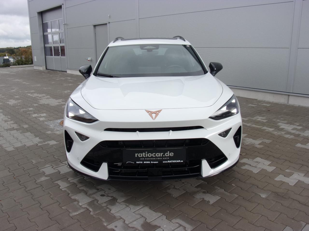 Cupra FORMENTO 2.0 , CO2-Klasse: B, AHZV PANORAMAD. Bildbeschreibung: Cupra FORMENTO 2.0 , CO2-Klasse: B, AHZV PANORAMAD.