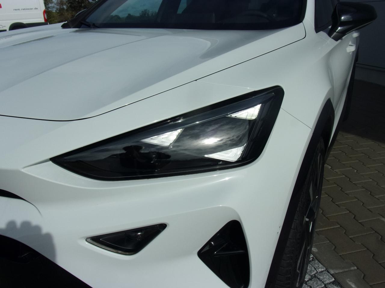 Cupra FORMENTO 2.0 , CO2-Klasse: B, AHZV PANORAMAD. Bildbeschreibung: Cupra FORMENTO 2.0 , CO2-Klasse: B, AHZV PANORAMAD.