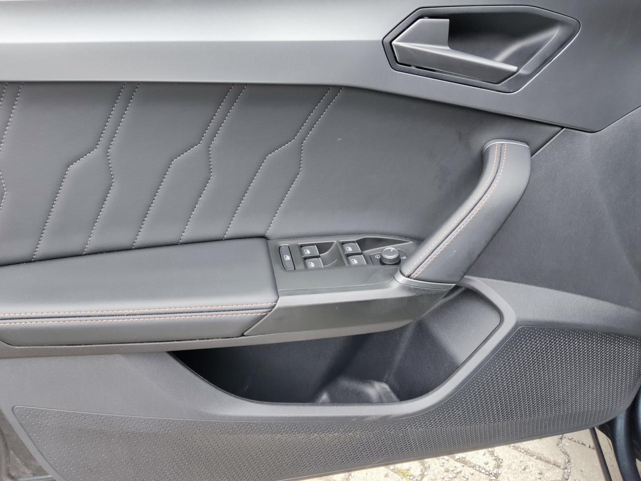 Cupra FORMENTOR 1.5 TSI DAB+ SIZH. EINPARKH. ACC Bildbeschreibung: Cupra FORMENTOR 1.5 TSI DAB+ SIZH. EINPARKH. ACC