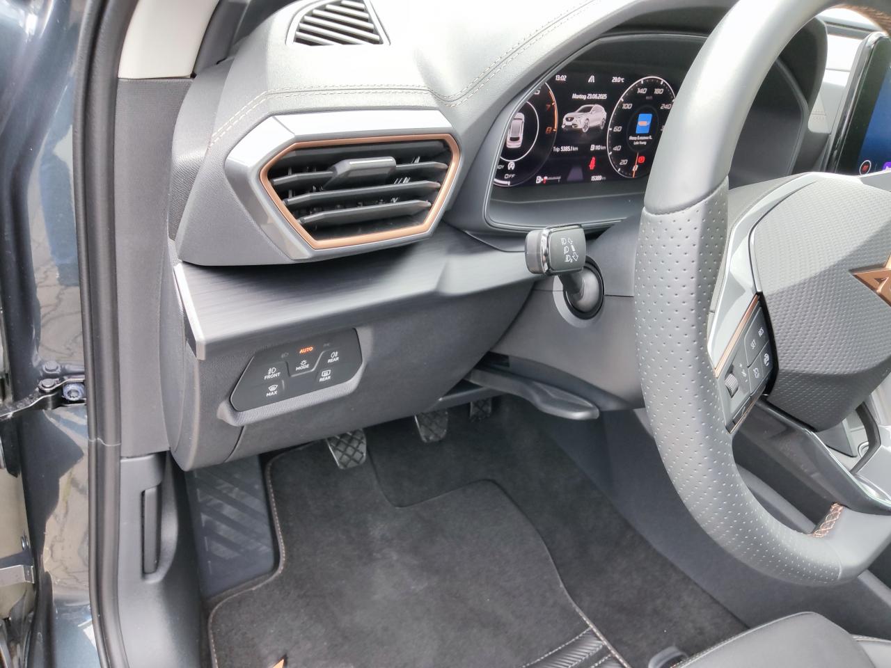 Cupra FORMENTOR 1.5 TSI DAB+ SIZH. EINPARKH. ACC Bildbeschreibung: Cupra FORMENTOR 1.5 TSI DAB+ SIZH. EINPARKH. ACC