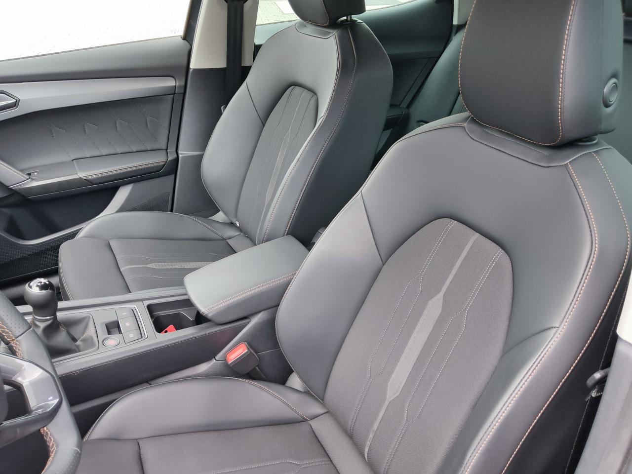 Cupra FORMENTOR 1.5 TSI DAB+ SIZH. EINPARKH. ACC Bildbeschreibung: Cupra FORMENTOR 1.5 TSI DAB+ SIZH. EINPARKH. ACC