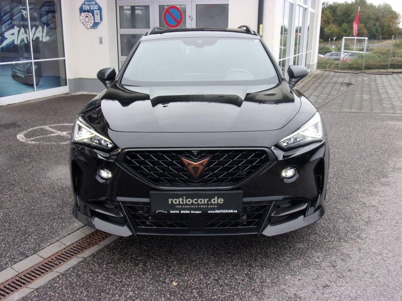 Cupra FORMENTOR VZ5 2.5 TSI 4 DRIVE DSG CUP-LEDER NAVI Bildbeschreibung: Cupra FORMENTOR VZ5 2.5 TSI 4 DRIVE DSG CUP-LEDER NAVI