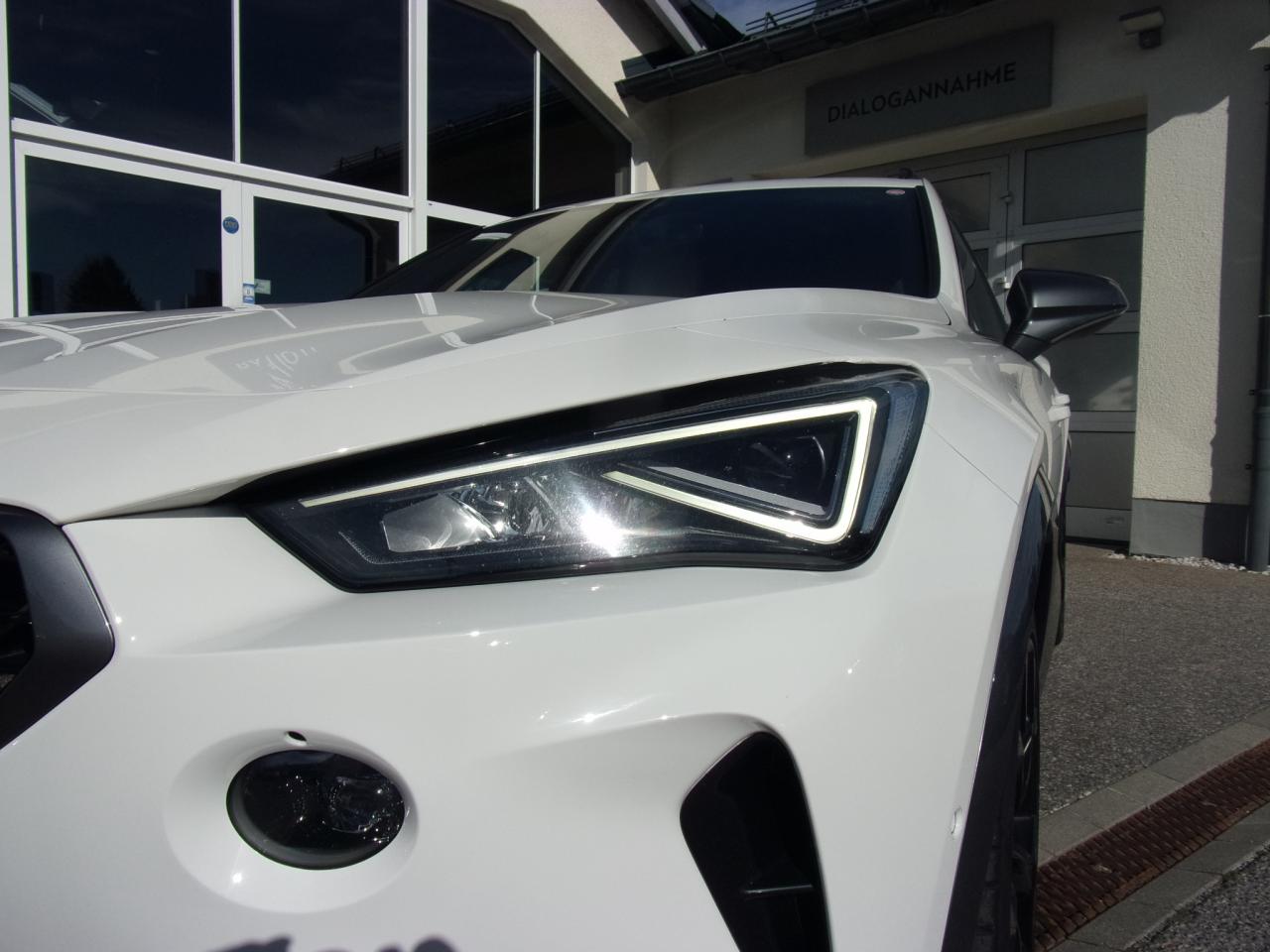 Cupra FORMENTO 1.4 VZ +GAR.* PANORAMAD. Bildbeschreibung: Cupra FORMENTO 1.4 VZ +GAR.* PANORAMAD.