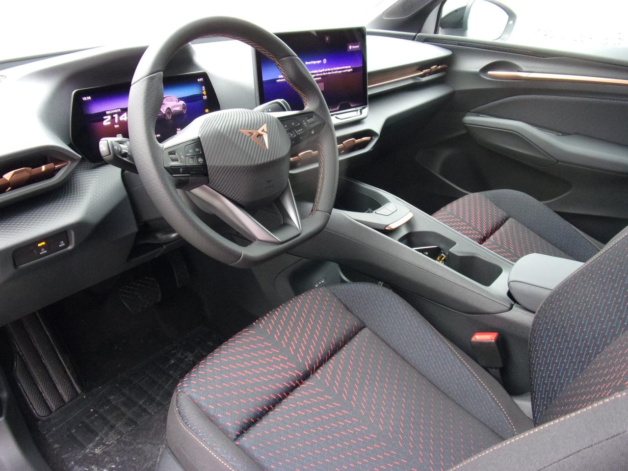 Cupra RAVAL 0.0 PLUS, CO2-Klasse: A, NAVI SITZH. AHZV-VORBER. Bildbeschreibung: Cupra RAVAL 0.0 PLUS, CO2-Klasse: A, NAVI SITZH. AHZV-VORBER.