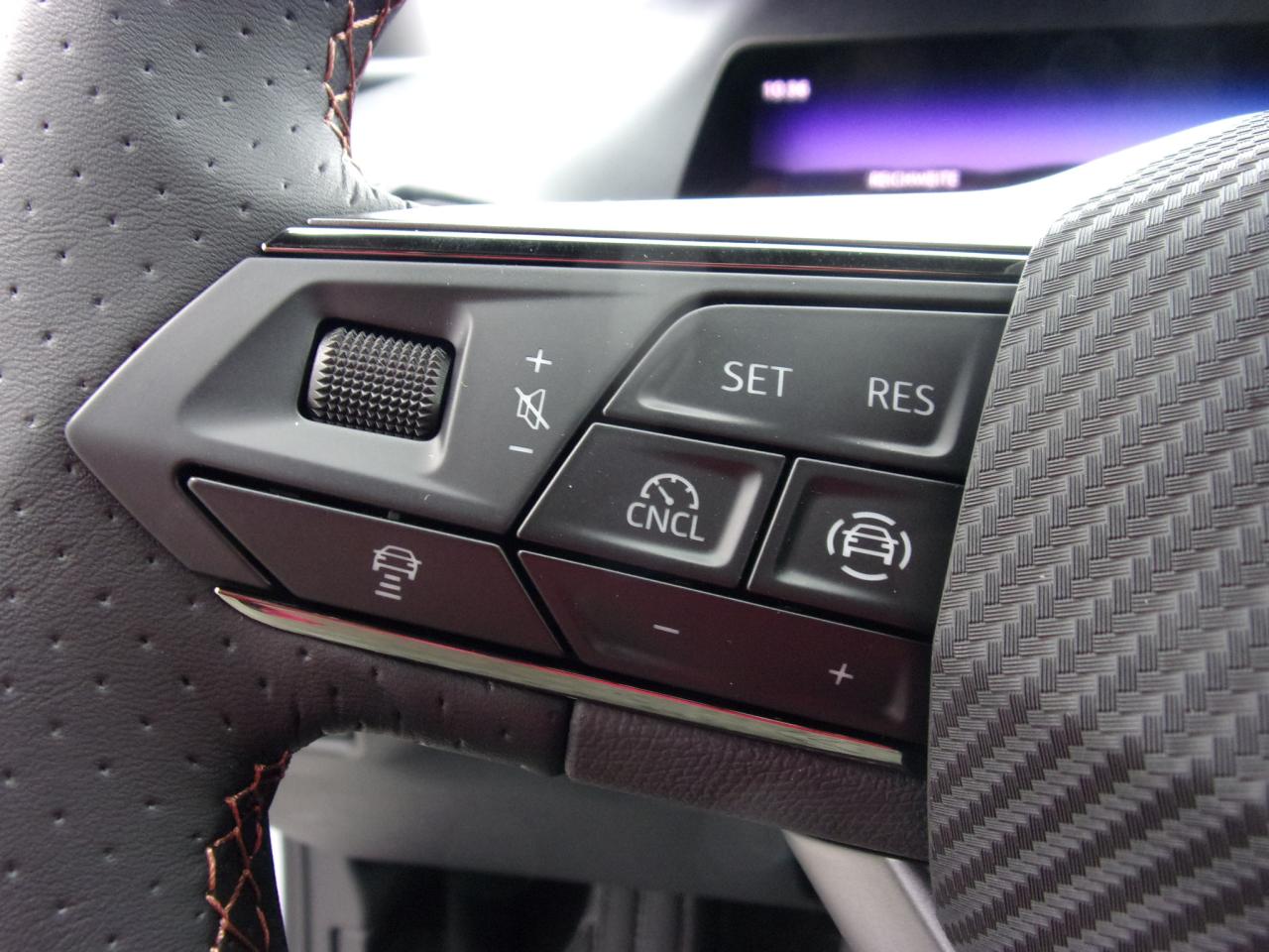 Cupra RAVAL 0.0 PLUS, CO2-Klasse: A, NAVI SITZH. AHZV-VORBER. Bildbeschreibung: Cupra RAVAL 0.0 PLUS, CO2-Klasse: A, NAVI SITZH. AHZV-VORBER.