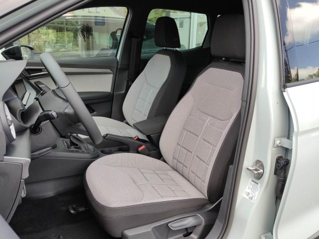 Seat ARONA FR 1.0 TSI, CO2-Klasse: D, NAVI SITZH. AHZV-VORBER. Bildbeschreibung: Seat ARONA FR 1.0 TSI, CO2-Klasse: D, NAVI SITZH. AHZV-VORBER.