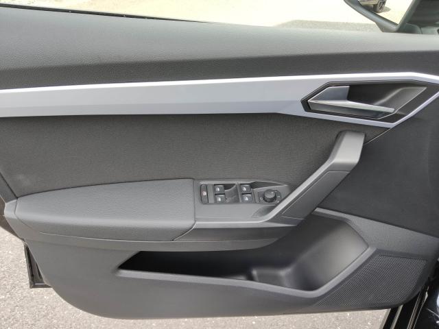 Seat IBIZA FR 1.0 TSI NAVI SITZH. EINPARKH. TEMPOMAT Bildbeschreibung: Seat IBIZA FR 1.0 TSI NAVI SITZH. EINPARKH. TEMPOMAT