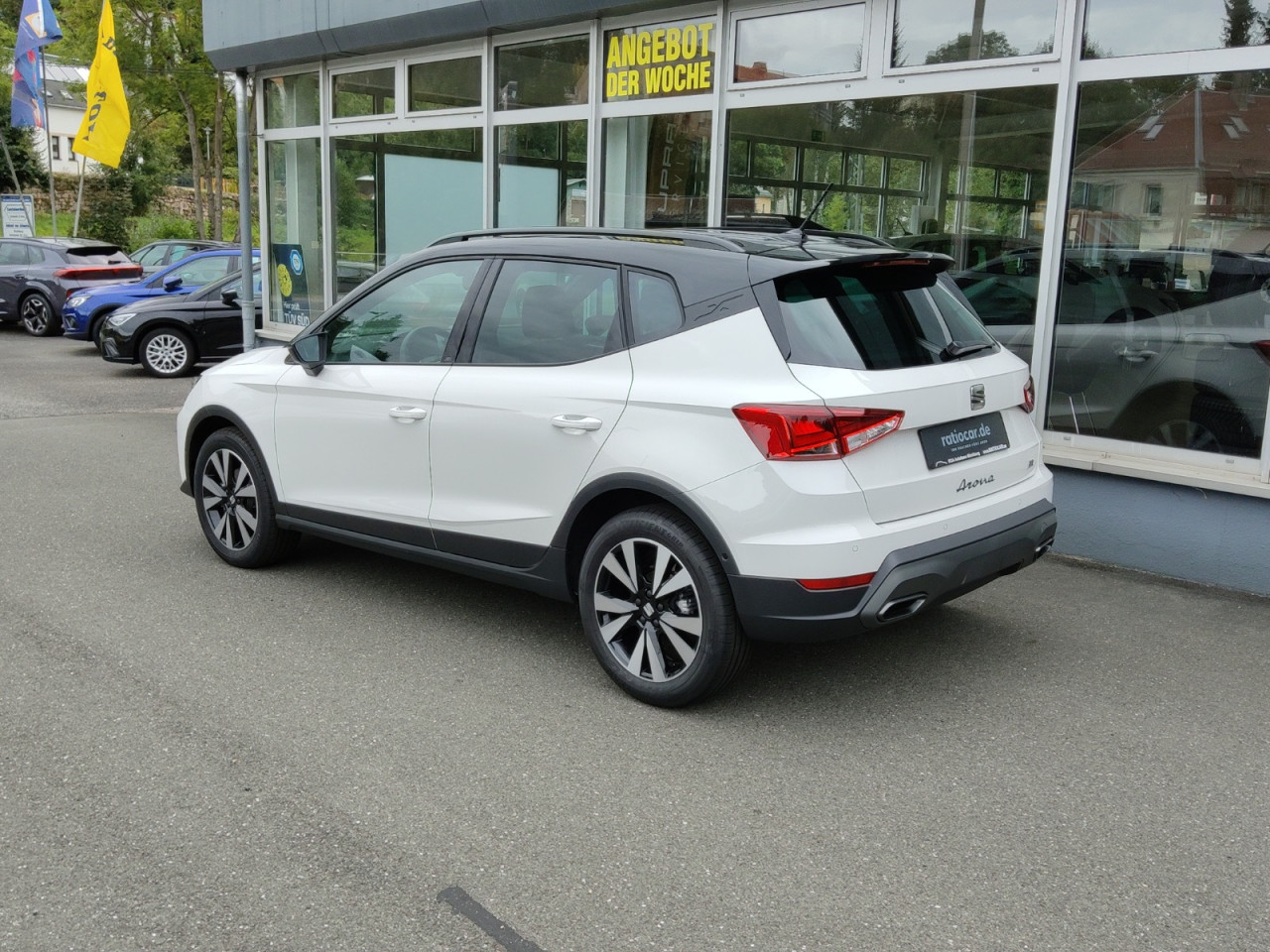 Seat ARONA FR 1.0 TSI DSG, CO2-Klasse: D, NAVI AHZV-VORBER. SHZ EPH Bildbeschreibung: Seat ARONA FR 1.0 TSI DSG, CO2-Klasse: D, NAVI AHZV-VORBER. SHZ EPH