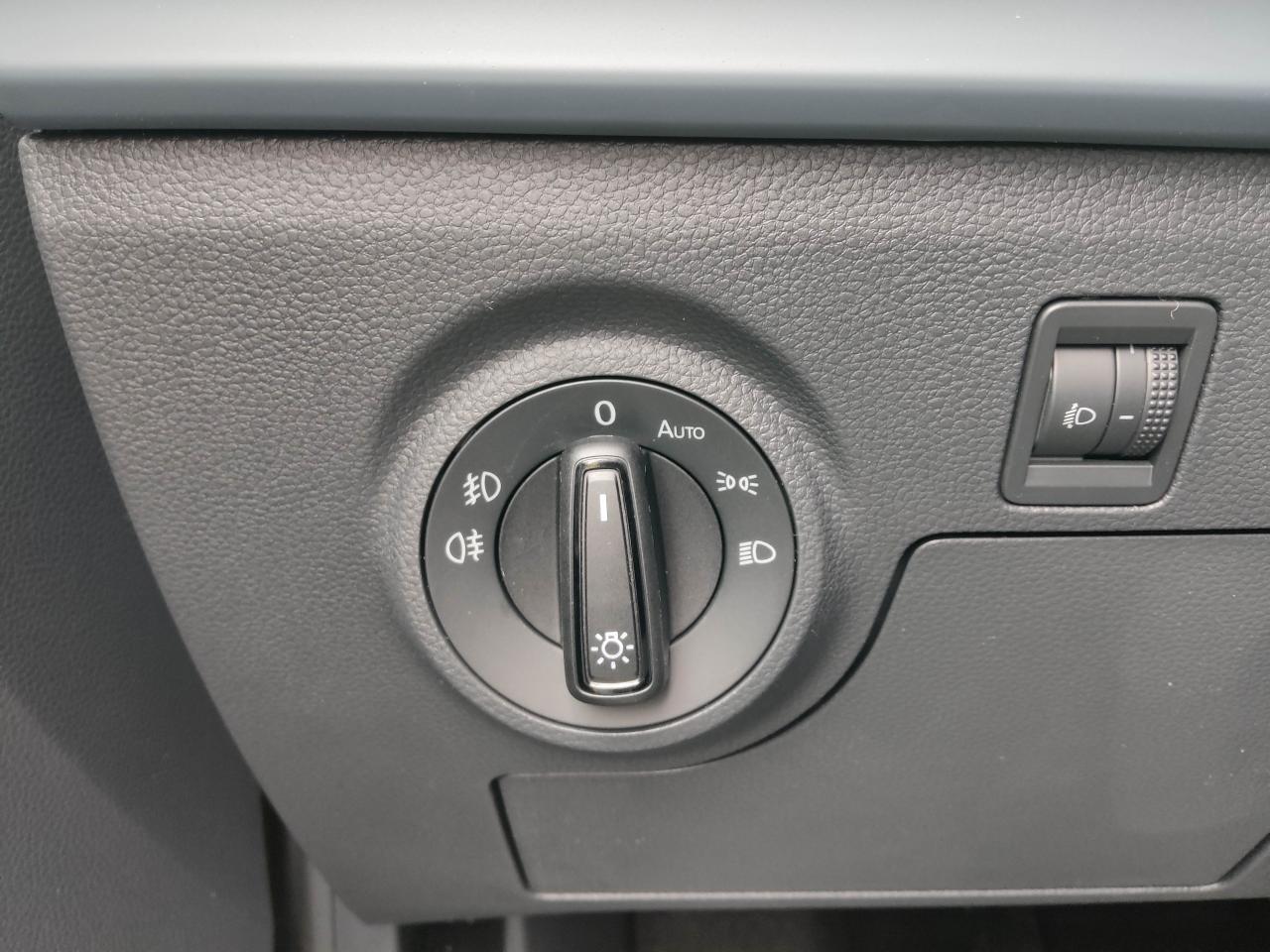 Seat IBIZA STYLE 1.0 TSI, CO2-Klasse: D, AHK-VORB. NAVI EINPARKH. SHZ Bildbeschreibung: Seat IBIZA STYLE 1.0 TSI, CO2-Klasse: D, AHK-VORB. NAVI EINPARKH. SHZ