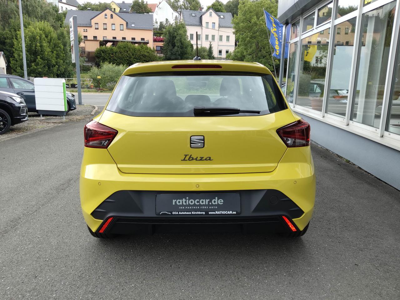 Seat IBIZA STYLE 1.0 TSI, CO2-Klasse: D, AHK-VORB. NAVI EINPARKH. SHZ Bildbeschreibung: Seat IBIZA STYLE 1.0 TSI, CO2-Klasse: D, AHK-VORB. NAVI EINPARKH. SHZ