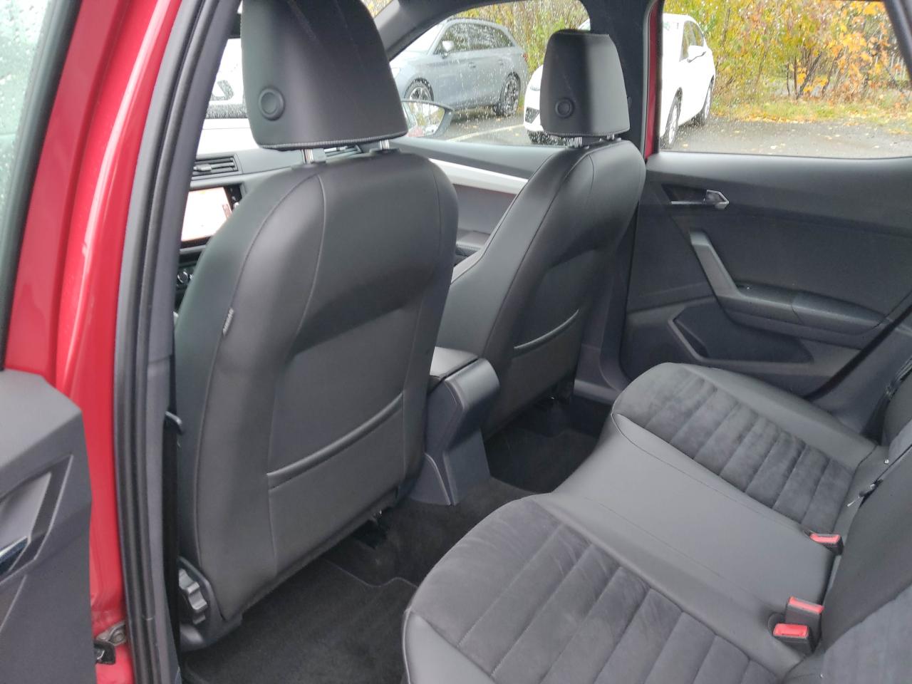 Seat ARONA 1.0 TSI XCELLENCE NAVI VOLL-LED SITZHEIZ. Bildbeschreibung: Seat ARONA 1.0 TSI XCELLENCE NAVI VOLL-LED SITZHEIZ.