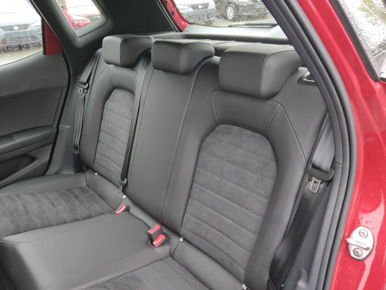 Seat ARONA 1.0 TSI XCELLENCE NAVI VOLL-LED SITZHEIZ. Bildbeschreibung: Seat ARONA 1.0 TSI XCELLENCE NAVI VOLL-LED SITZHEIZ.