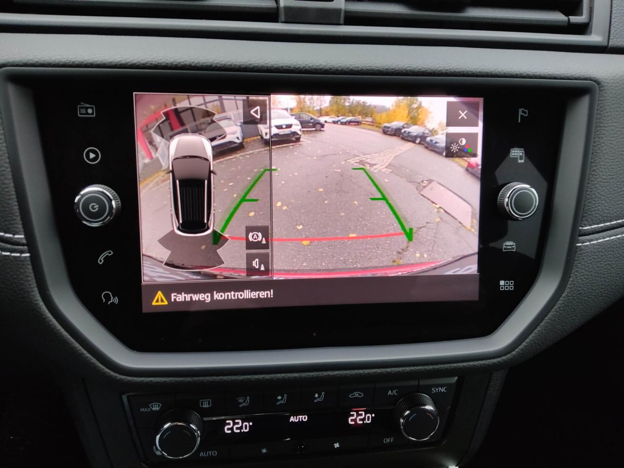 Seat ARONA 1.0 TSI XCELLENCE NAVI VOLL-LED SITZHEIZ. Bildbeschreibung: Seat ARONA 1.0 TSI XCELLENCE NAVI VOLL-LED SITZHEIZ.