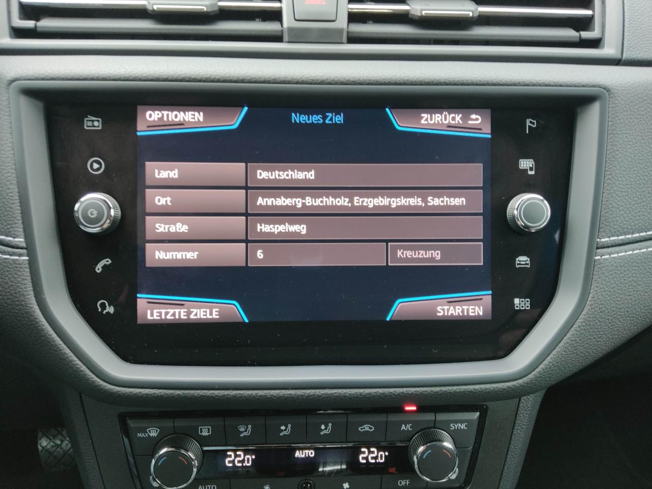 Seat ARONA 1.0 TSI XCELLENCE NAVI VOLL-LED SITZHEIZ. Bildbeschreibung: Seat ARONA 1.0 TSI XCELLENCE NAVI VOLL-LED SITZHEIZ.
