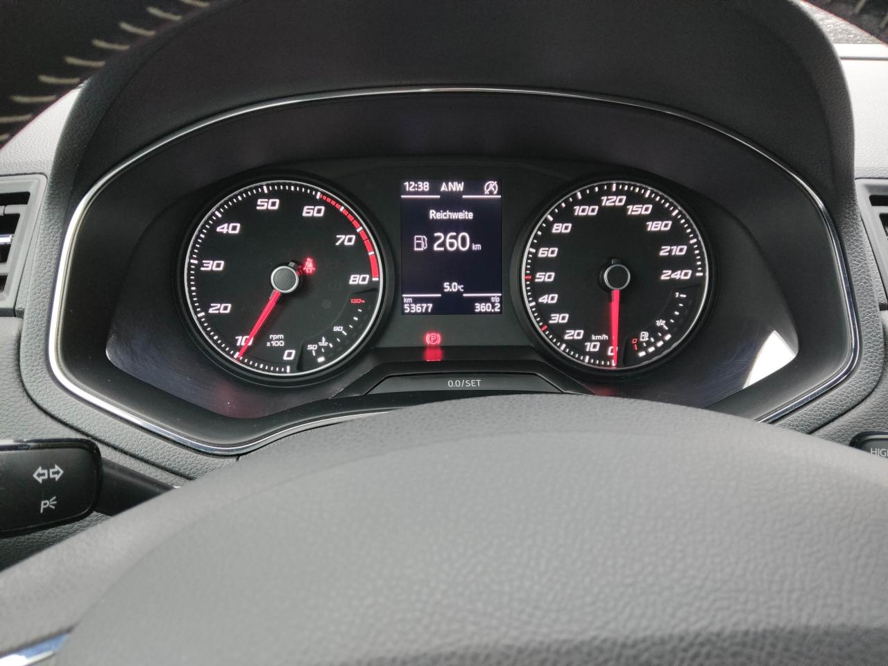 Seat ARONA 1.0 TSI XCELLENCE NAVI VOLL-LED SITZHEIZ. Bildbeschreibung: Seat ARONA 1.0 TSI XCELLENCE NAVI VOLL-LED SITZHEIZ.