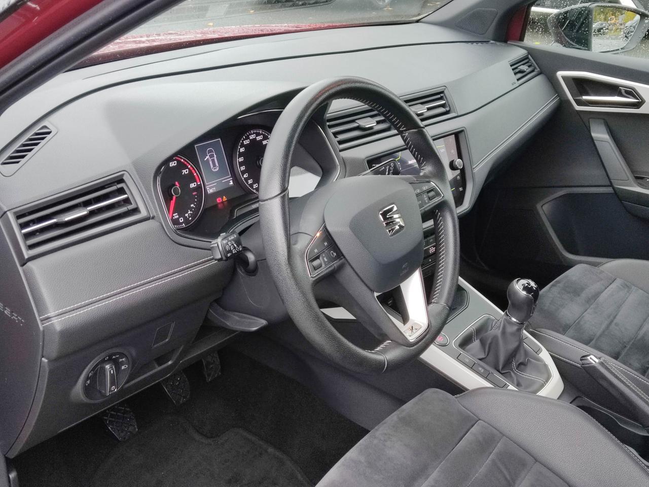Seat ARONA 1.0 TSI XCELLENCE NAVI VOLL-LED SITZHEIZ. Bildbeschreibung: Seat ARONA 1.0 TSI XCELLENCE NAVI VOLL-LED SITZHEIZ.