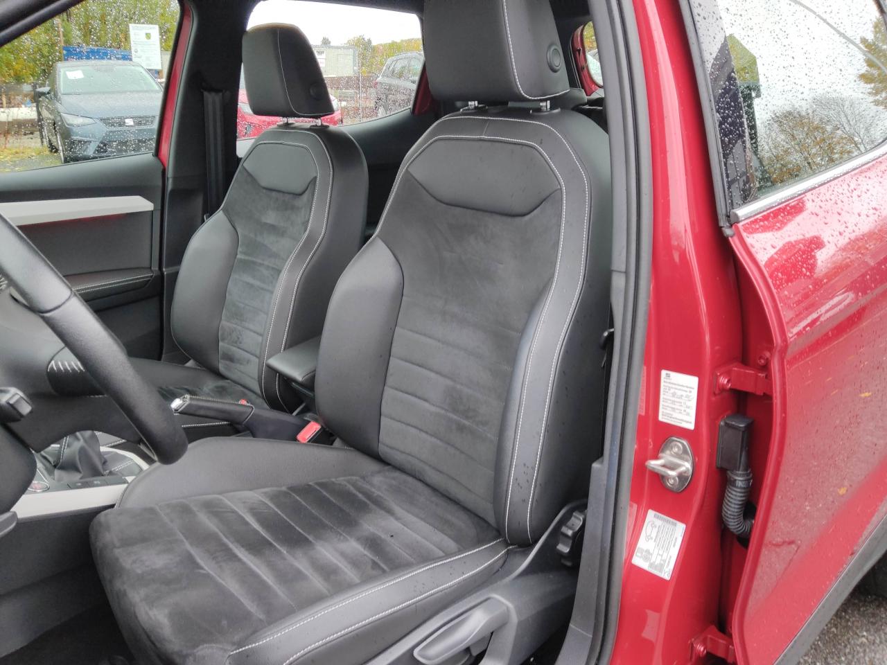 Seat ARONA 1.0 TSI XCELLENCE NAVI VOLL-LED SITZHEIZ. Bildbeschreibung: Seat ARONA 1.0 TSI XCELLENCE NAVI VOLL-LED SITZHEIZ.