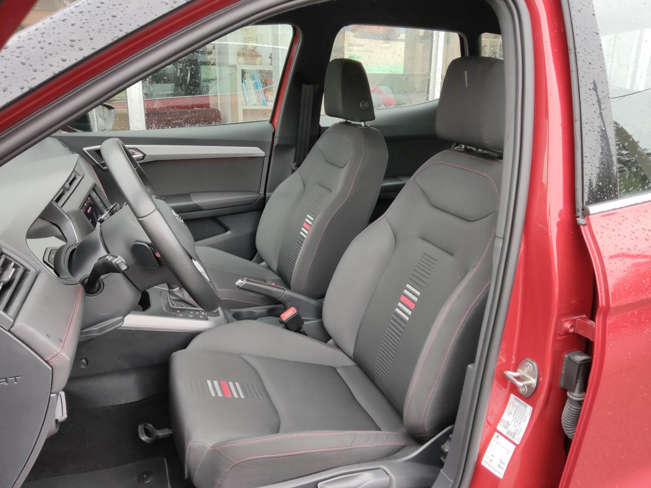 Seat ARONA FR 1.0 TSI DSG SCHECKHEFTGEPFL. SITZH. EPH Bildbeschreibung: Seat ARONA FR 1.0 TSI DSG SCHECKHEFTGEPFL. SITZH. EPH