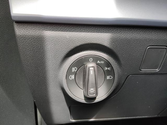 Seat ARONA FR BEATS 1.0 TSI NAVI SITZHEIZ. EINPARKH. Bildbeschreibung: Seat ARONA FR BEATS 1.0 TSI NAVI SITZHEIZ. EINPARKH.