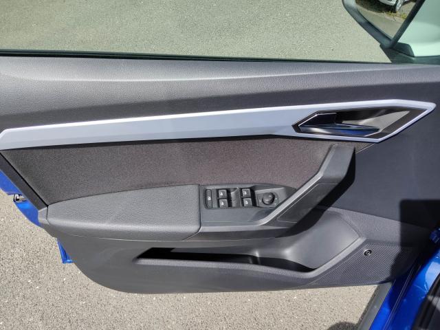 Seat ARONA FR BEATS 1.0 TSI NAVI SITZHEIZ. EINPARKH. Bildbeschreibung: Seat ARONA FR BEATS 1.0 TSI NAVI SITZHEIZ. EINPARKH.