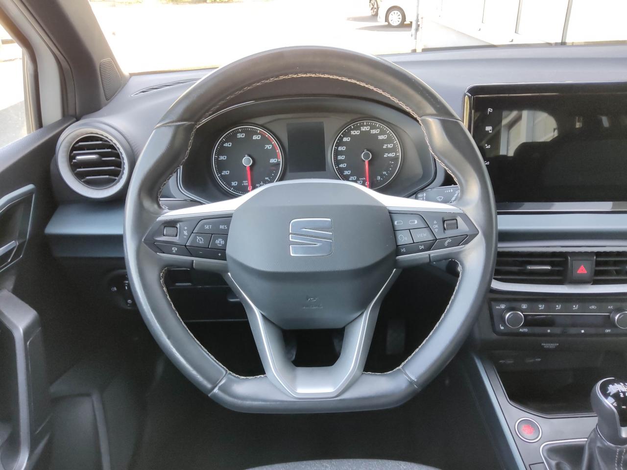 Seat ARONA XPERIENCE 1.0 TSI AHK TEMPOMAT NAVI SITZH. Bildbeschreibung: Seat ARONA XPERIENCE 1.0 TSI AHK TEMPOMAT NAVI SITZH.