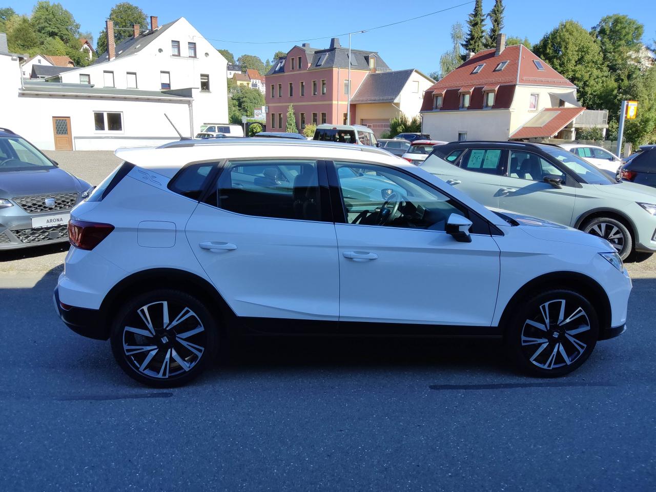 Seat ARONA XPERIENCE 1.0 TSI AHK TEMPOMAT NAVI SITZH. Bildbeschreibung: Seat ARONA XPERIENCE 1.0 TSI AHK TEMPOMAT NAVI SITZH.