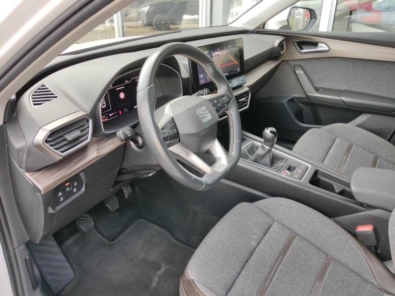 Seat LEON SPORTSTOURER XCELLENCE 1.5 TSI ACT AHZV USB Bildbeschreibung: Seat LEON SPORTSTOURER XCELLENCE 1.5 TSI ACT AHZV USB