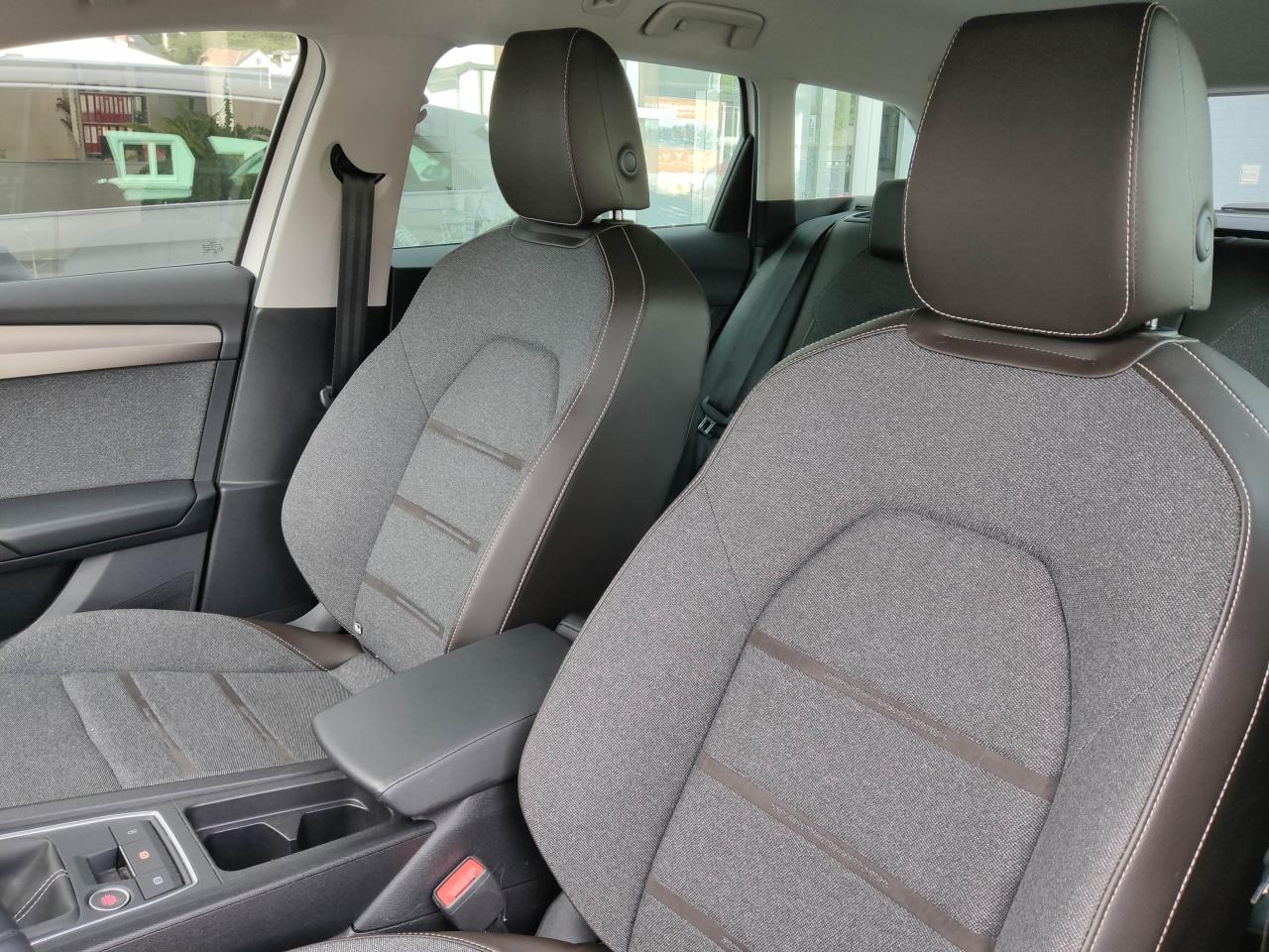 Seat LEON SPORTSTOURER XCELLENCE 1.5 TSI ACT AHZV USB Bildbeschreibung: Seat LEON SPORTSTOURER XCELLENCE 1.5 TSI ACT AHZV USB