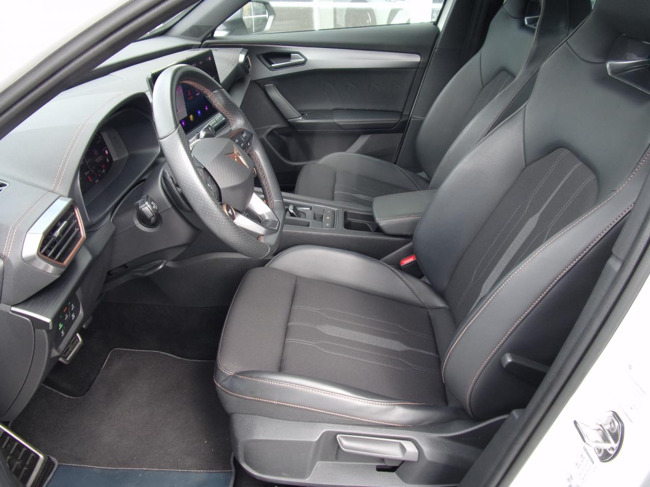 Cupra FORMENTOR VZ 1.4 E HYBRID DSG NAVI DAB+ Bildbeschreibung: Cupra FORMENTOR VZ 1.4 E HYBRID DSG NAVI DAB+