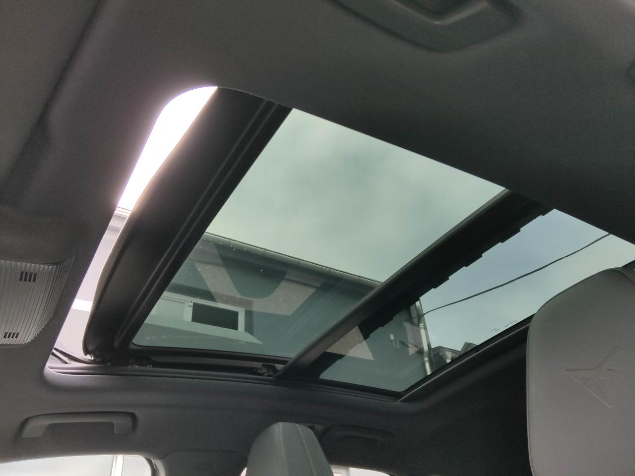 Cupra TERRAMAR 1.5 ETSI DSG AHZV NAVI SITZH. EINPARKH. Bildbeschreibung: Cupra TERRAMAR 1.5 ETSI DSG AHZV NAVI SITZH. EINPARKH.