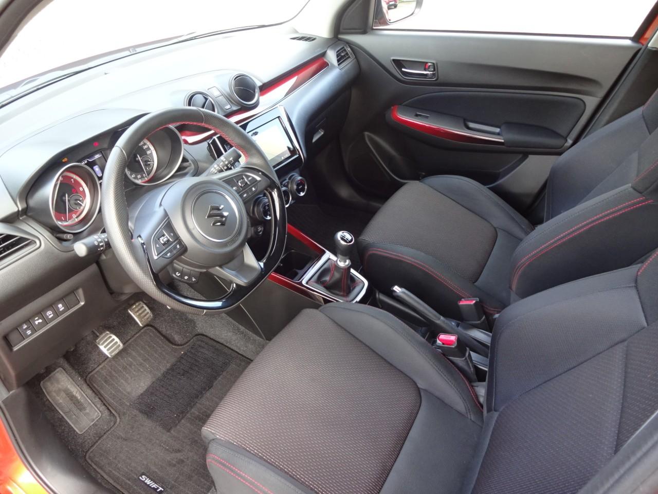 Suzuki SWIFT 1.4 BOOSTERJET SPORT VOLL-LED KLIMA NAVI Bildbeschreibung: Suzuki SWIFT 1.4 BOOSTERJET SPORT VOLL-LED KLIMA NAVI