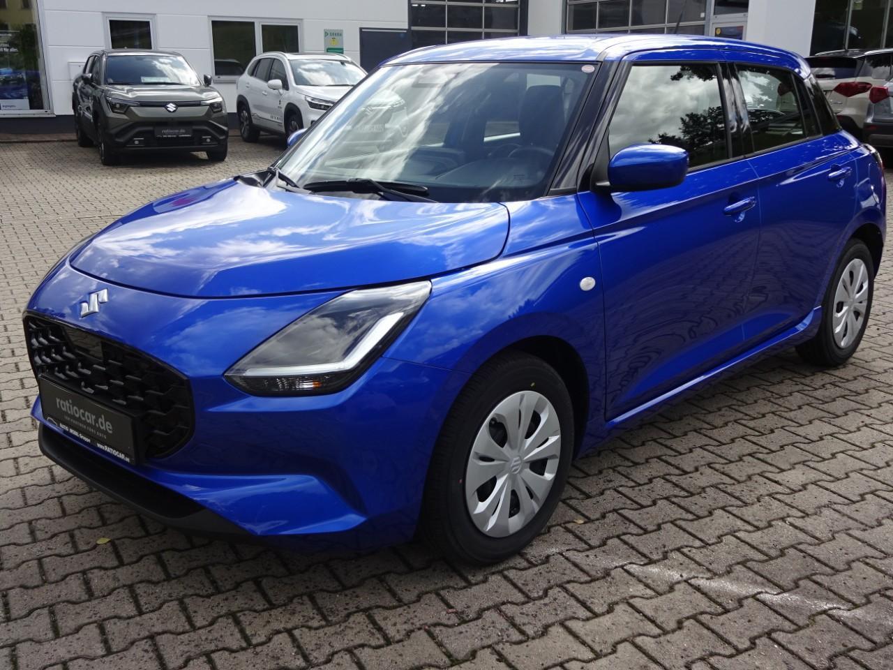 Suzuki SWIFT 1.2 DUALJET CLUB, CO2-Klasse: C, NAVI DAB+ EINPARKH. FSE Bildbeschreibung: Suzuki SWIFT 1.2 DUALJET CLUB, CO2-Klasse: C, NAVI DAB+ EINPARKH. FSE
