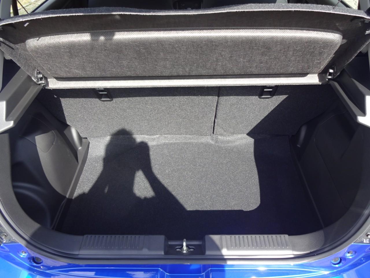 Suzuki SWIFT 1.2 CLUB, CO2-Klasse: G, NAVI DAB+ EINPARKH. FSE Bildbeschreibung: Suzuki SWIFT 1.2 CLUB, CO2-Klasse: G, NAVI DAB+ EINPARKH. FSE