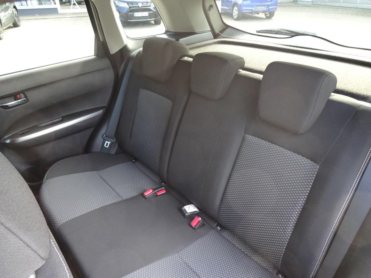 Suzuki VITARA 1.4 , CO2-Klasse: B, NAVI Bildbeschreibung: Suzuki VITARA 1.4 , CO2-Klasse: B, NAVI
