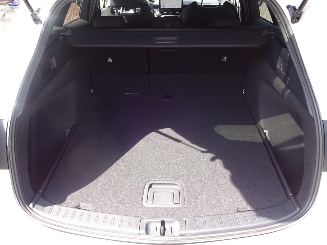 Suzuki SWACE 1.8 CVT COMFORT+, CO2-Klasse: C, NAVI EINPARKHILFE SITZH. Bildbeschreibung: Suzuki SWACE 1.8 CVT COMFORT+, CO2-Klasse: C, NAVI EINPARKHILFE SITZH.