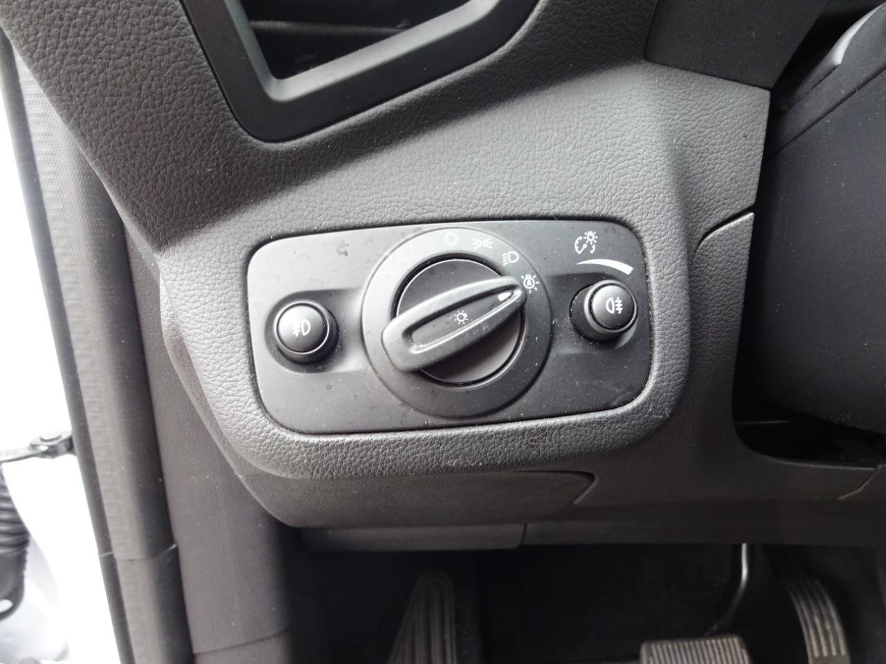 Ford KUGA 1.5 4X4 TITANIUM NAVI AHK SITZH. EINPARKH. Bildbeschreibung: Ford KUGA 1.5 4X4 TITANIUM NAVI AHK SITZH. EINPARKH.
