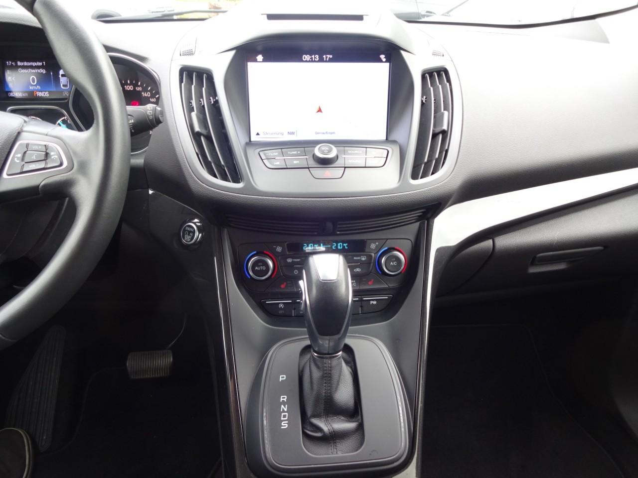 Ford KUGA 1.5 4X4 TITANIUM NAVI AHK SITZH. EINPARKH. Bildbeschreibung: Ford KUGA 1.5 4X4 TITANIUM NAVI AHK SITZH. EINPARKH.