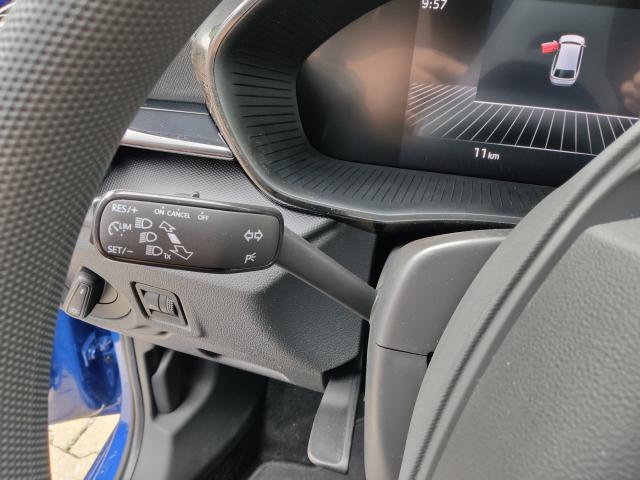 Skoda FABIA SELECTION 1.0 MPI, CO2-Klasse: D, SITZHEIZ. EINPARKH. DAB+ Bildbeschreibung: Skoda FABIA SELECTION 1.0 MPI, CO2-Klasse: D, SITZHEIZ. EINPARKH. DAB+