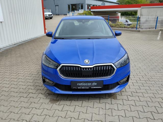 Skoda FABIA SELECTION 1.0 MPI, CO2-Klasse: D, SITZHEIZ. EINPARKH. DAB+ Bildbeschreibung: Skoda FABIA SELECTION 1.0 MPI, CO2-Klasse: D, SITZHEIZ. EINPARKH. DAB+