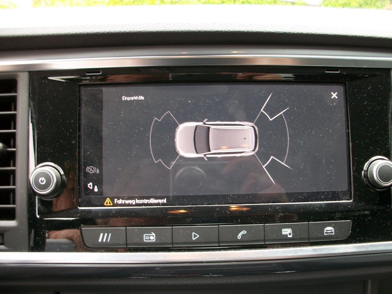Seat ATECA STYLE 2.0 TDI DSG AHZV EINPARKH. SITZHEIZ. Bildbeschreibung: Seat ATECA STYLE 2.0 TDI DSG AHZV EINPARKH. SITZHEIZ.