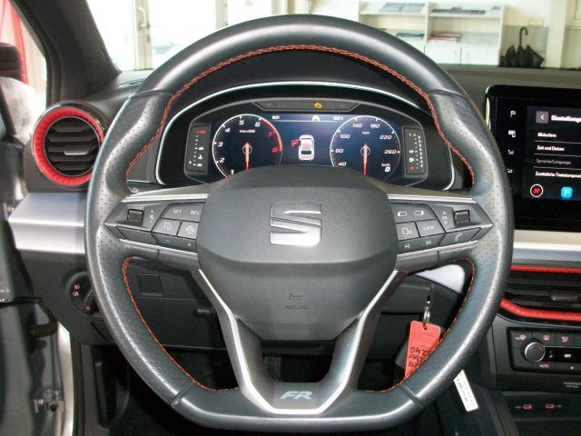 Seat IBIZA FR 1.0 TSI NAVI EINPARKH. DAB+ TEMPOMAT Bildbeschreibung: Seat IBIZA FR 1.0 TSI NAVI EINPARKH. DAB+ TEMPOMAT