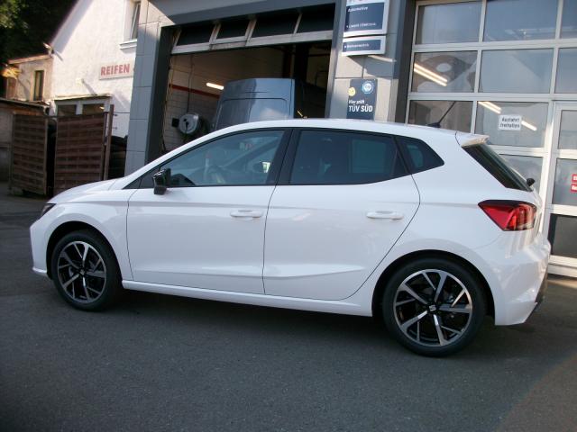 Seat IBIZA FR 1.0 TSI, CO2-Klasse: D, NAVI SITZHEIZ. EINPARKH. Bildbeschreibung: Seat IBIZA FR 1.0 TSI, CO2-Klasse: D, NAVI SITZHEIZ. EINPARKH.