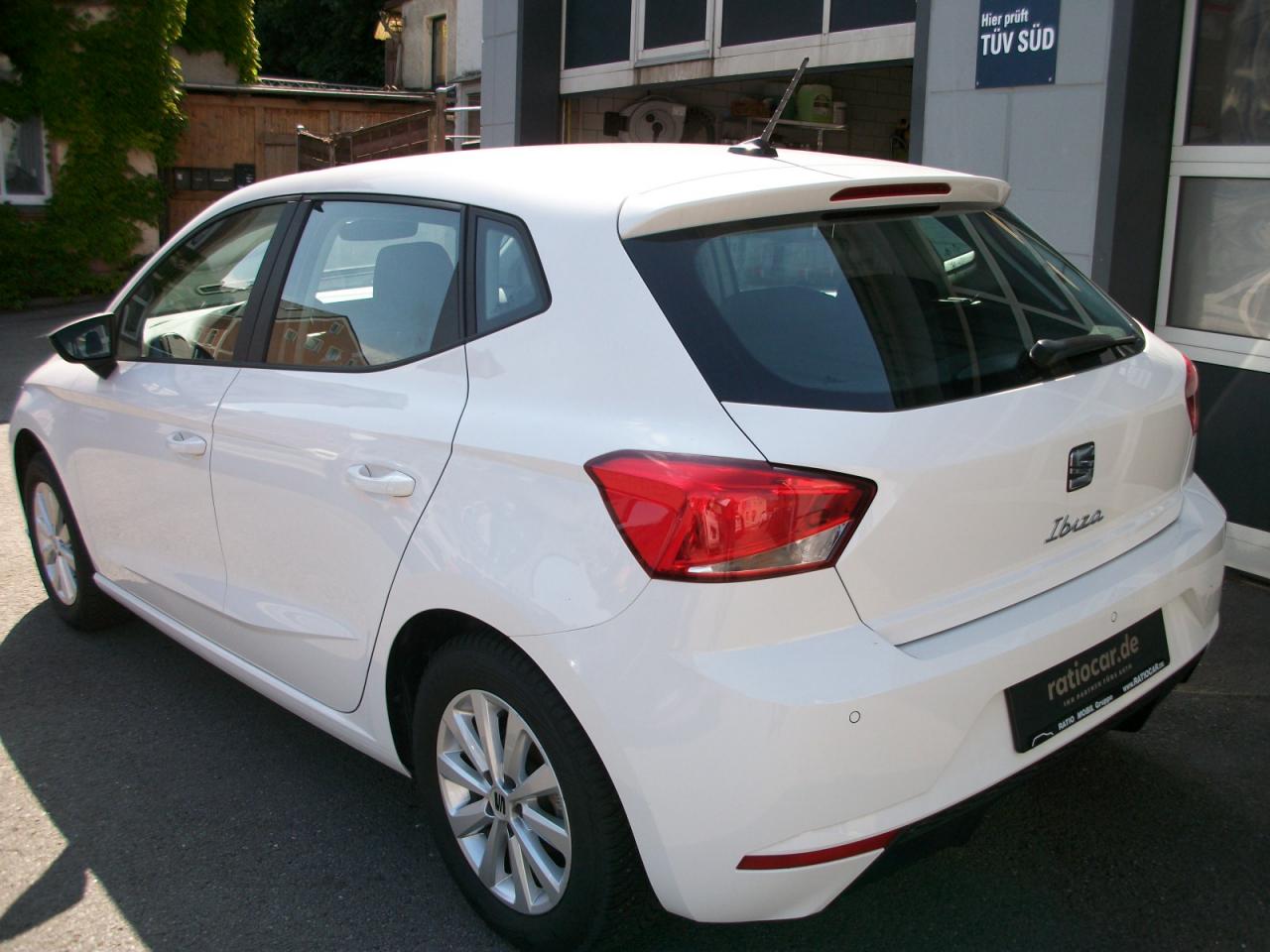 Seat IBIZA STYLE EDITION 1.0 TSI DSG GANZJAHRESREIFEN Bildbeschreibung: Seat IBIZA STYLE EDITION 1.0 TSI DSG GANZJAHRESREIFEN